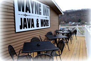 Outside Deck, The Wayne Inn, hotels honesdale pa